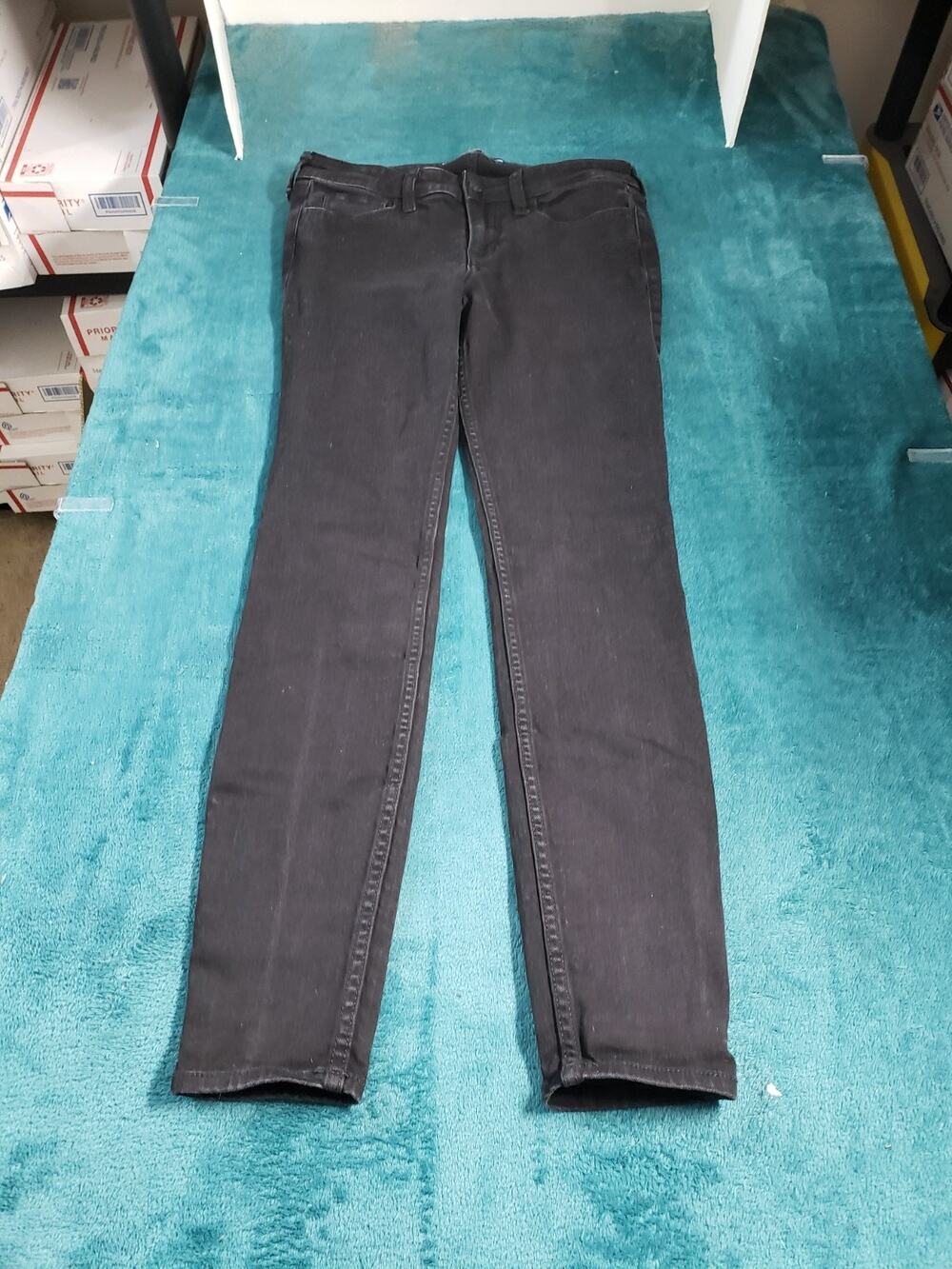 Hollister Jeans Size 6 Womens Black Pants Stretch Denim Low Rise Skinny